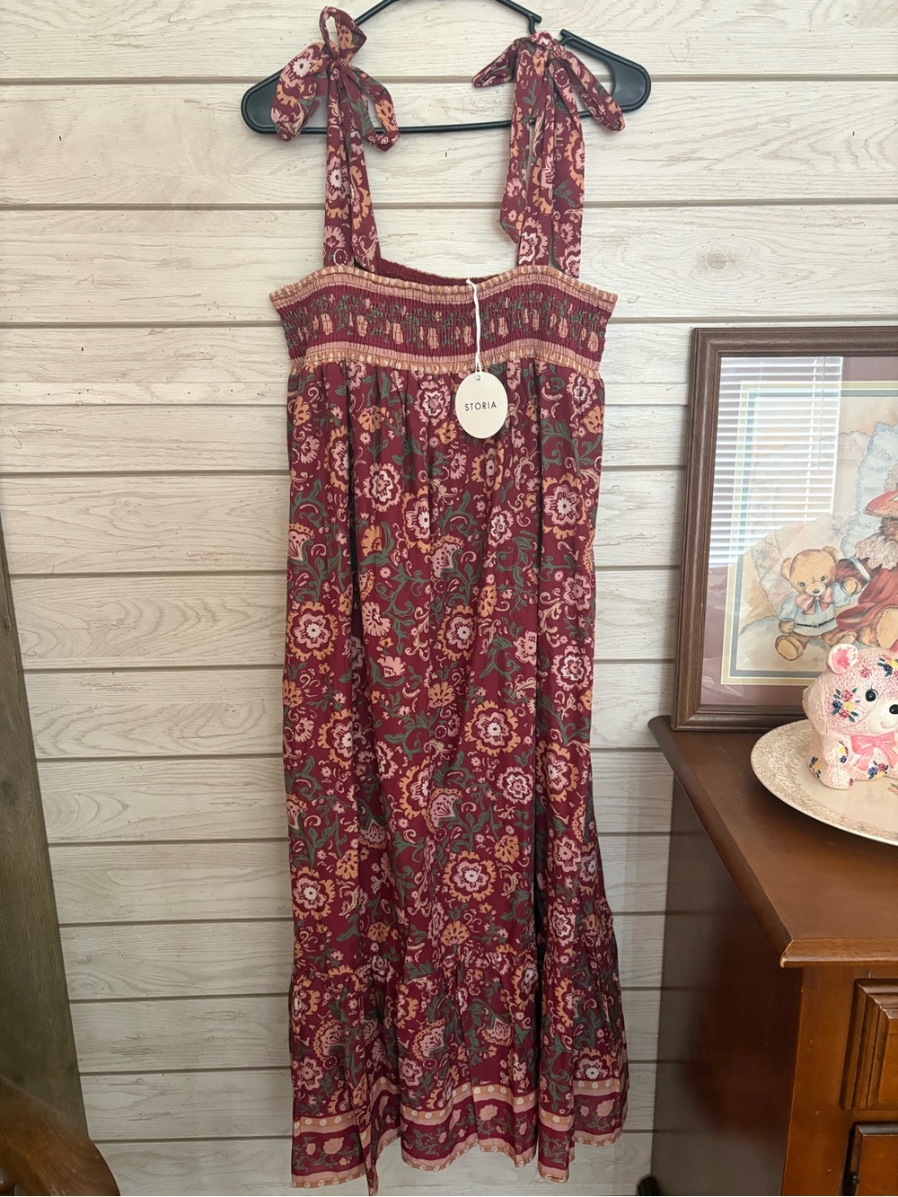 Storia Red Burgundy Floral Tie-Strap Maxi Dress